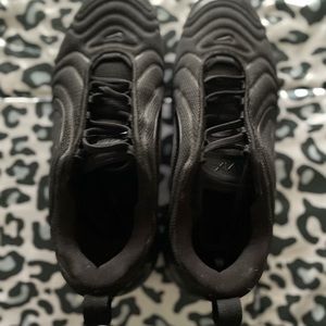 Black Nike AirMax 720 Kids size 7y
